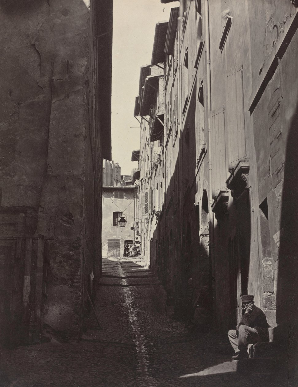Renovering af den gamle by i Marseille, Rue Caves de l