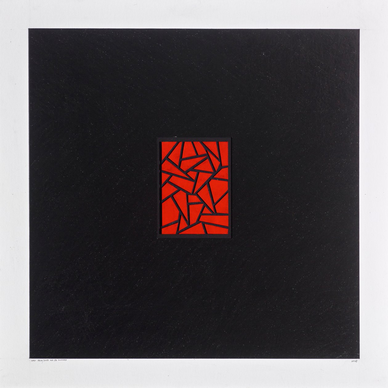 Red Bits on Black, 2021 (emalje på kort) af Alex Dunn