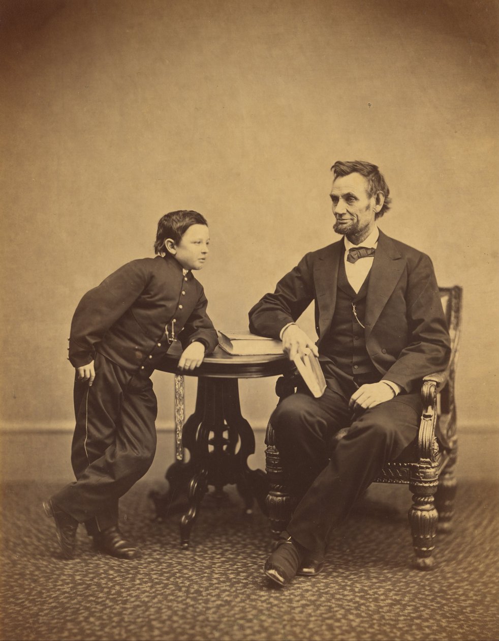 Abraham Lincoln og hans anden søn Thomas af Alexander Gardner