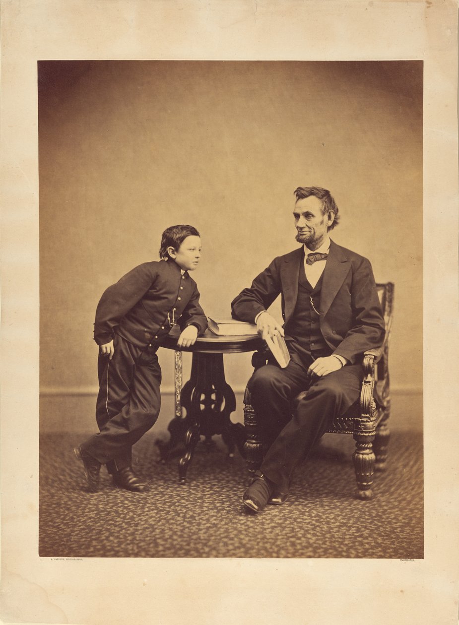 [Abraham Lincoln og hans søn Thomas (Tad)] af Alexander Gardner