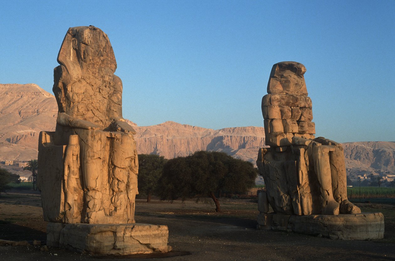 Egypten, oldtidens Theben, statuer af Amenhotep III Colossi af Memnon af Nicolas Toussaint Charlet