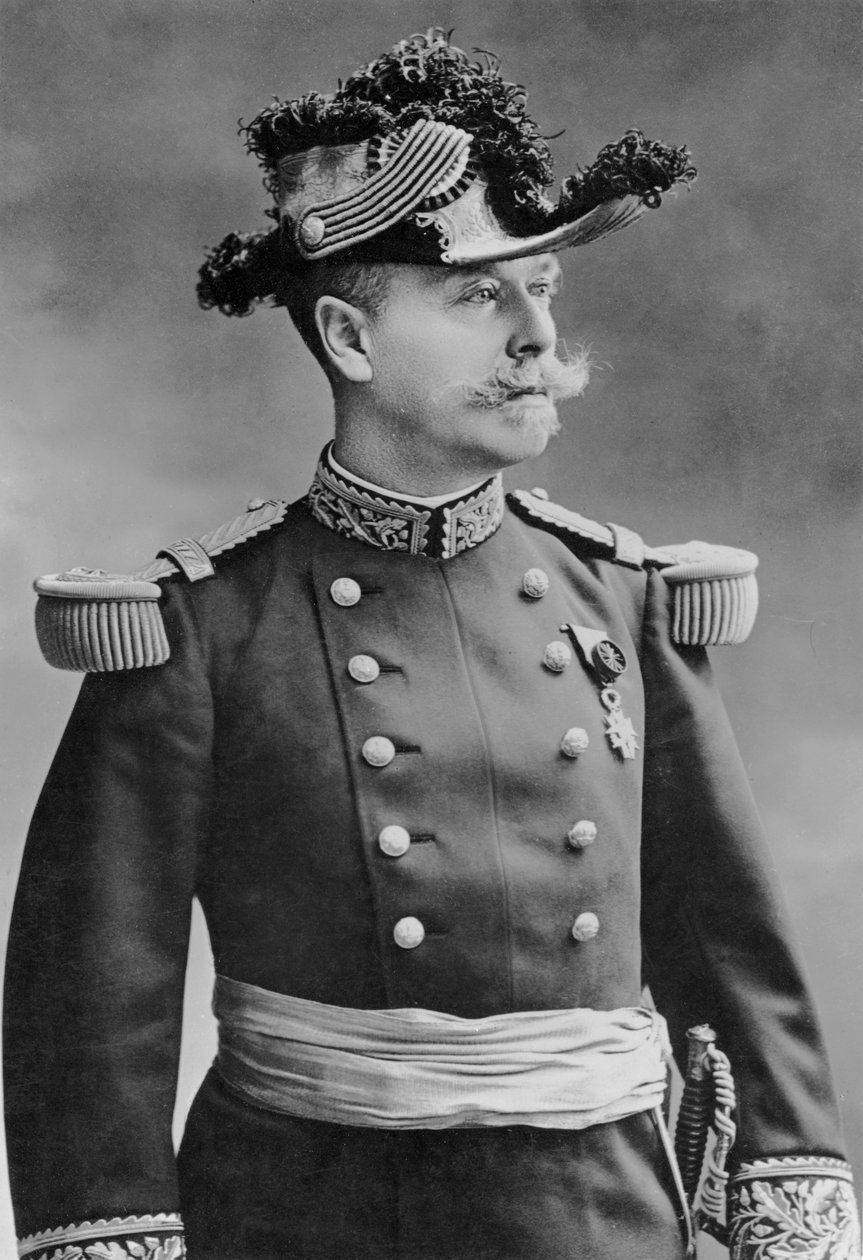 Portræt af General Poline bw foto af Alfred Ellis