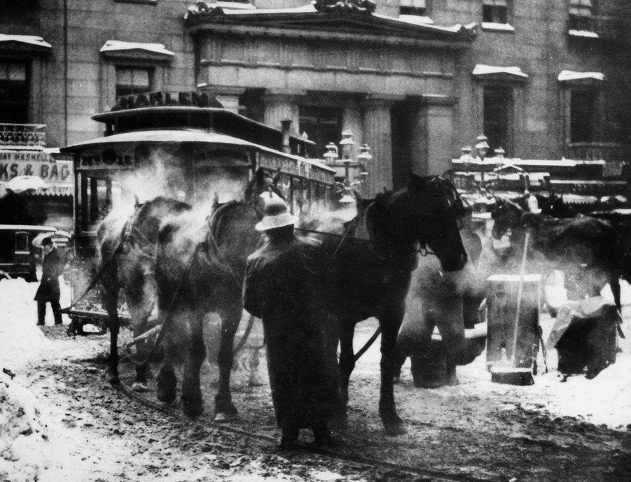 Hestetrukket sporvogn i New York, 1892 / foto. af Alfred Stieglitz