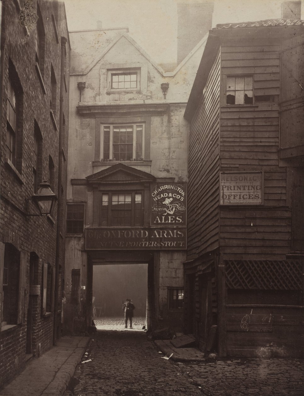 The Oxford Arms, Warwick Lane, 1875 af Alfred Bool