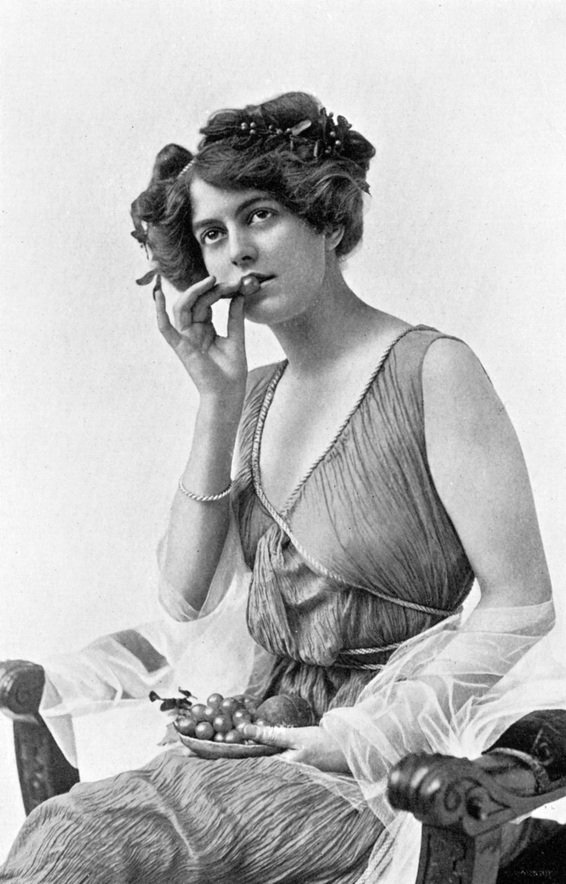 Irene Warren, 1908-1909. af Alfred Ellis and Walery