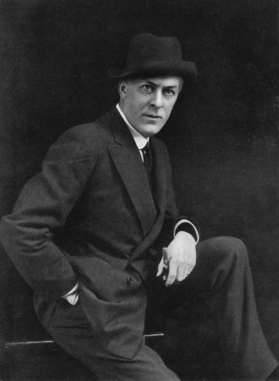 Sir George Alexander 1858-1918, teatralsk skuespiller-manager, 1911-1912. af Alfred Ellis and Walery