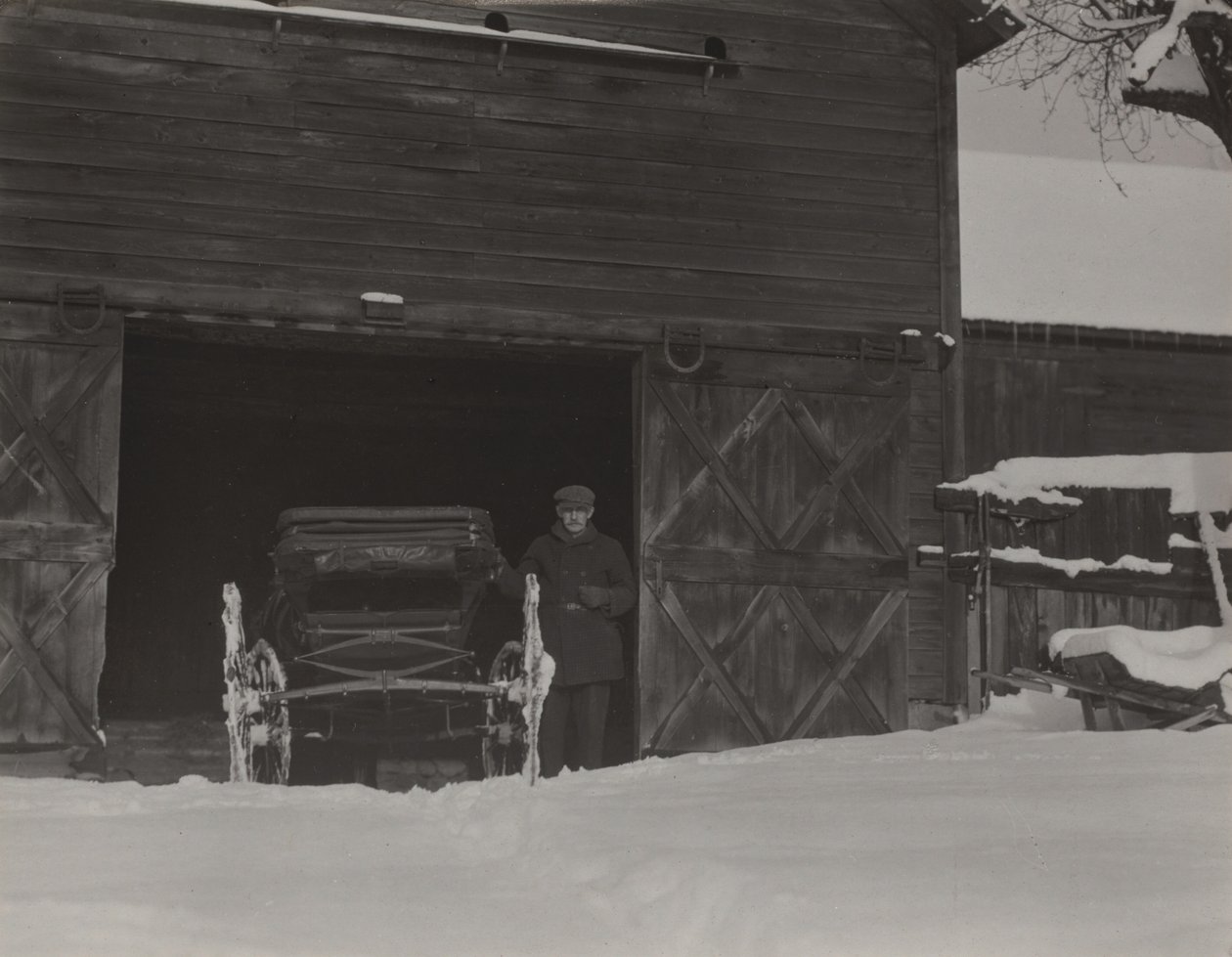 Lade, hestevogn og sne af Alfred Stieglitz