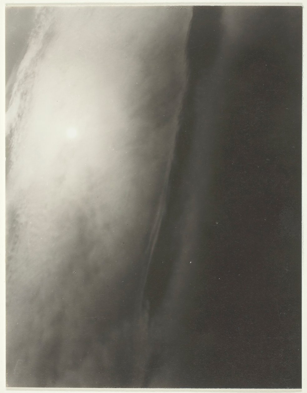 Tilsvarende, 1931. af Alfred Stieglitz