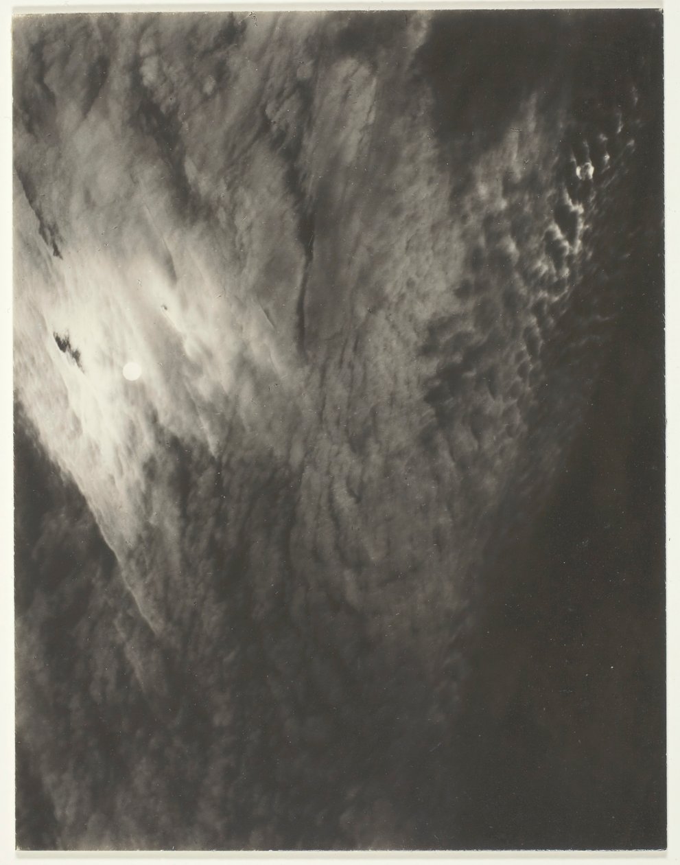Tilsvarende, fra Set A Third Set, Print 7, 1929. af Alfred Stieglitz