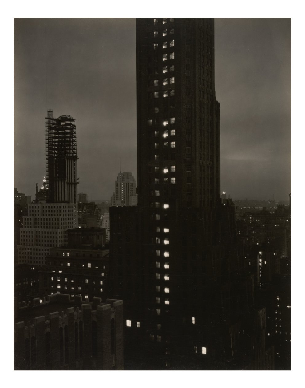 [Fra mit vindue på Shelton, nord] af Alfred Stieglitz