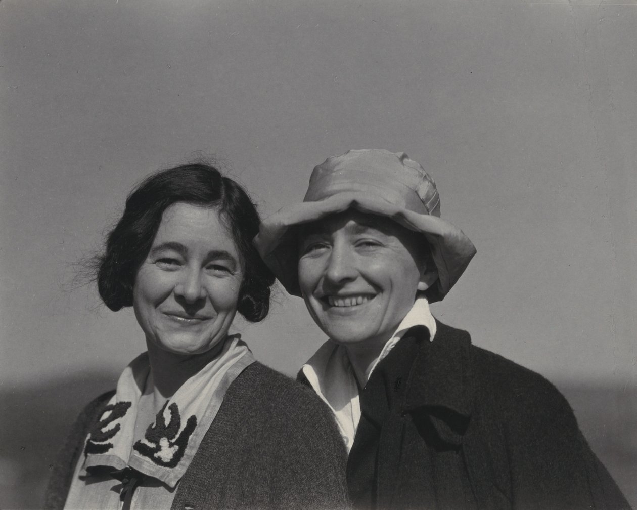 Ida og Georgia O’Keeffe [forsiden] af Alfred Stieglitz