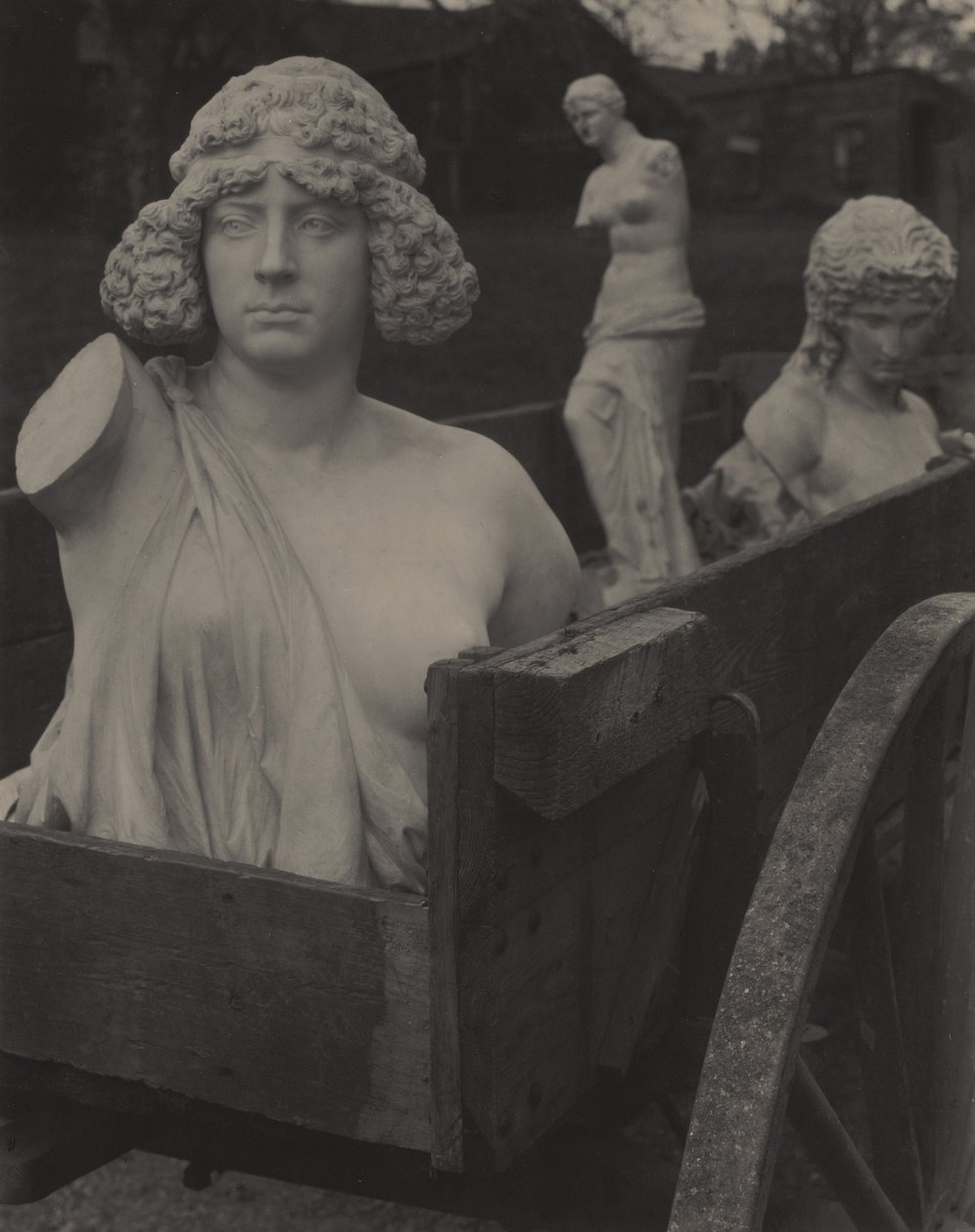 Judith køres i vogn fra Oaklawn til bakken, eller Den måde kunsten bevæger sig på af Alfred Stieglitz