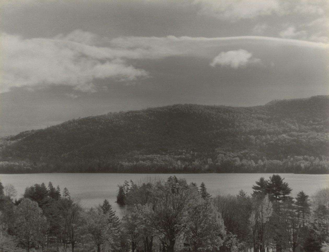 Lake George af Alfred Stieglitz