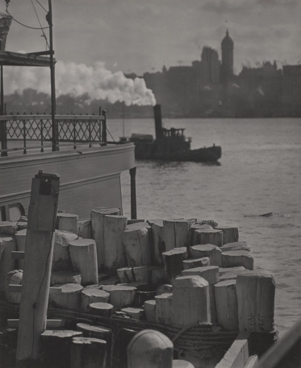 Byen på den anden side af floden af Alfred Stieglitz