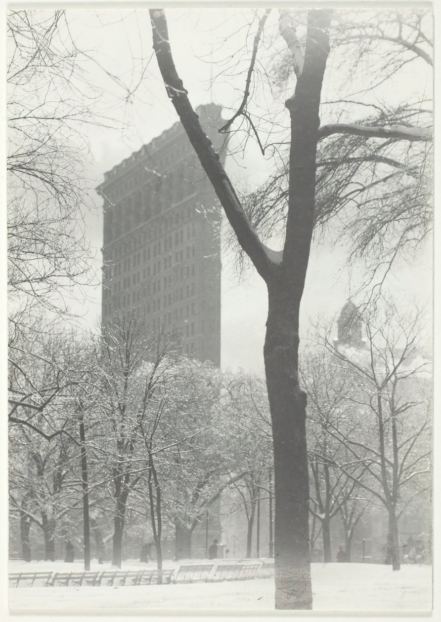 The Flatiron, 1903, trykt 192039. af Alfred Stieglitz