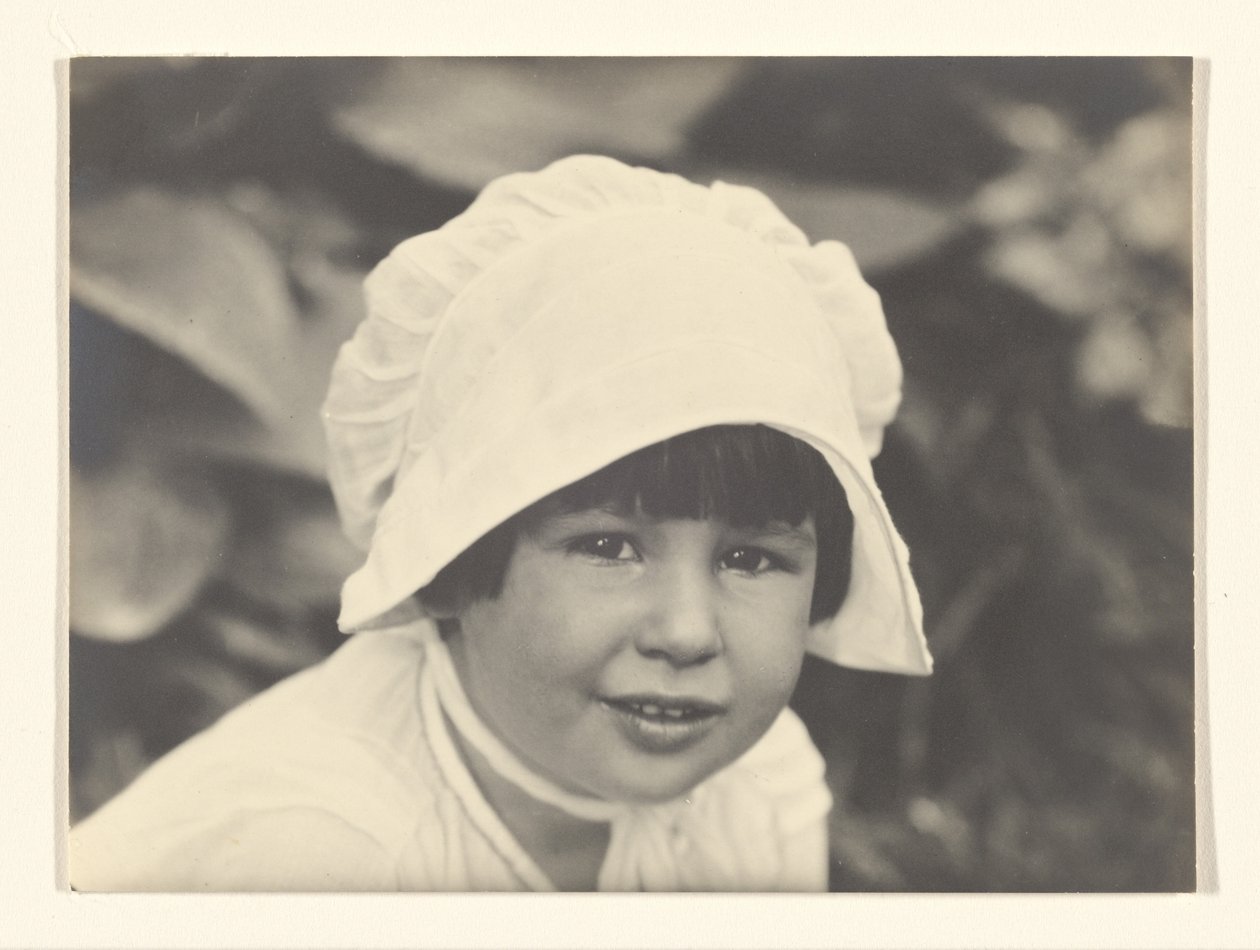 [Yvonne Boursault, Lake George] af Alfred Stieglitz