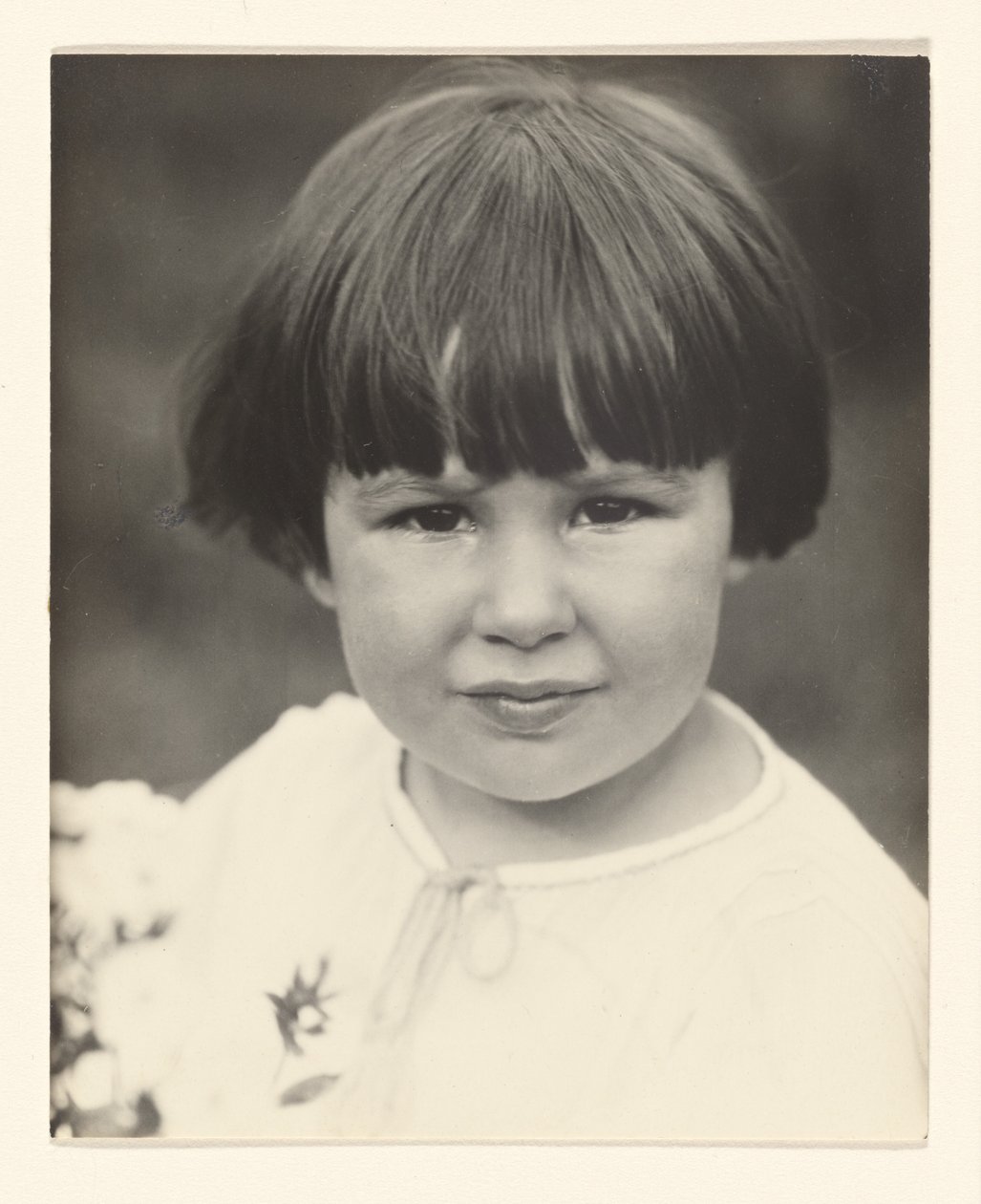 [Yvonne Boursault, Lake George] af Alfred Stieglitz
