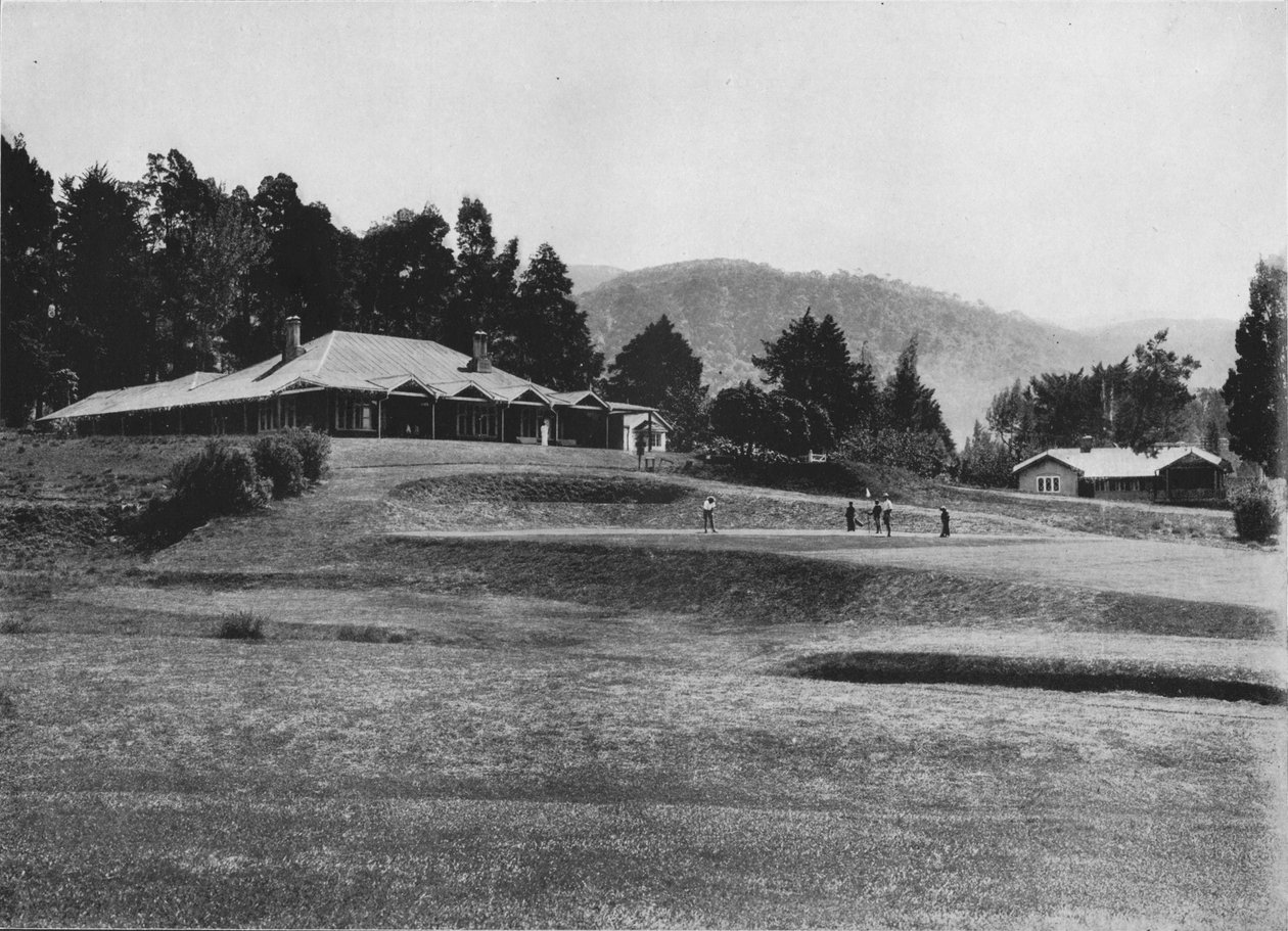 18. hul og klubhus, Golf Links, Nuwara Eliya, højde 6.200 fod, c1890, 1910 af Alfred William Amandus Plate