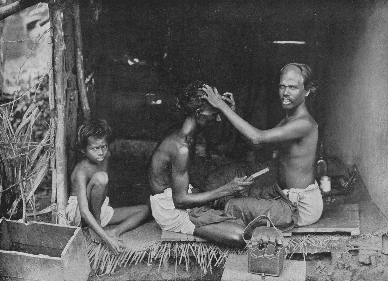 En Ceylon-barbering, c1890, 1910 af Alfred William Amandus Plate
