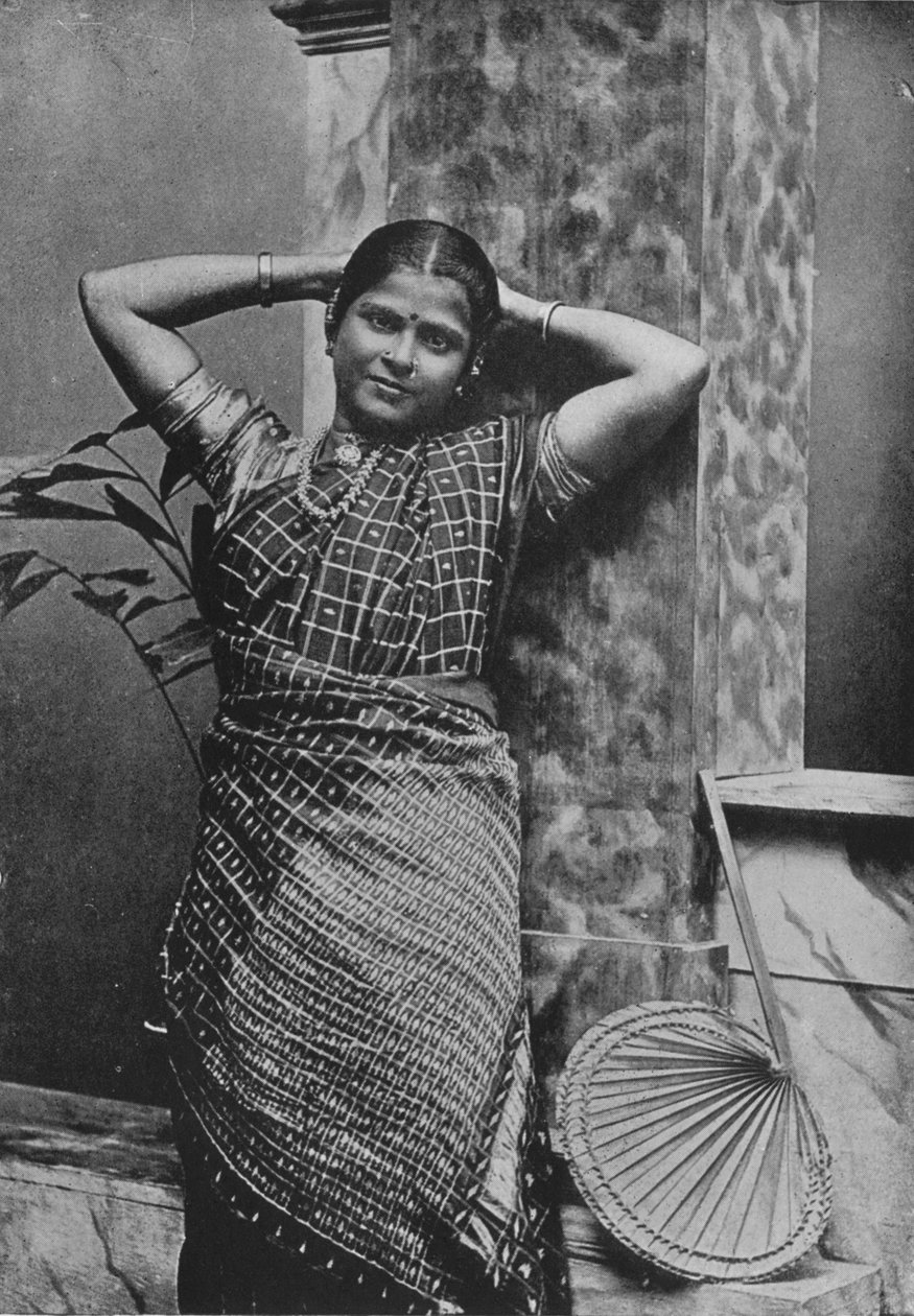 Højkaste tamilsk dame, c1890, 1910 af Alfred William Amandus Plate
