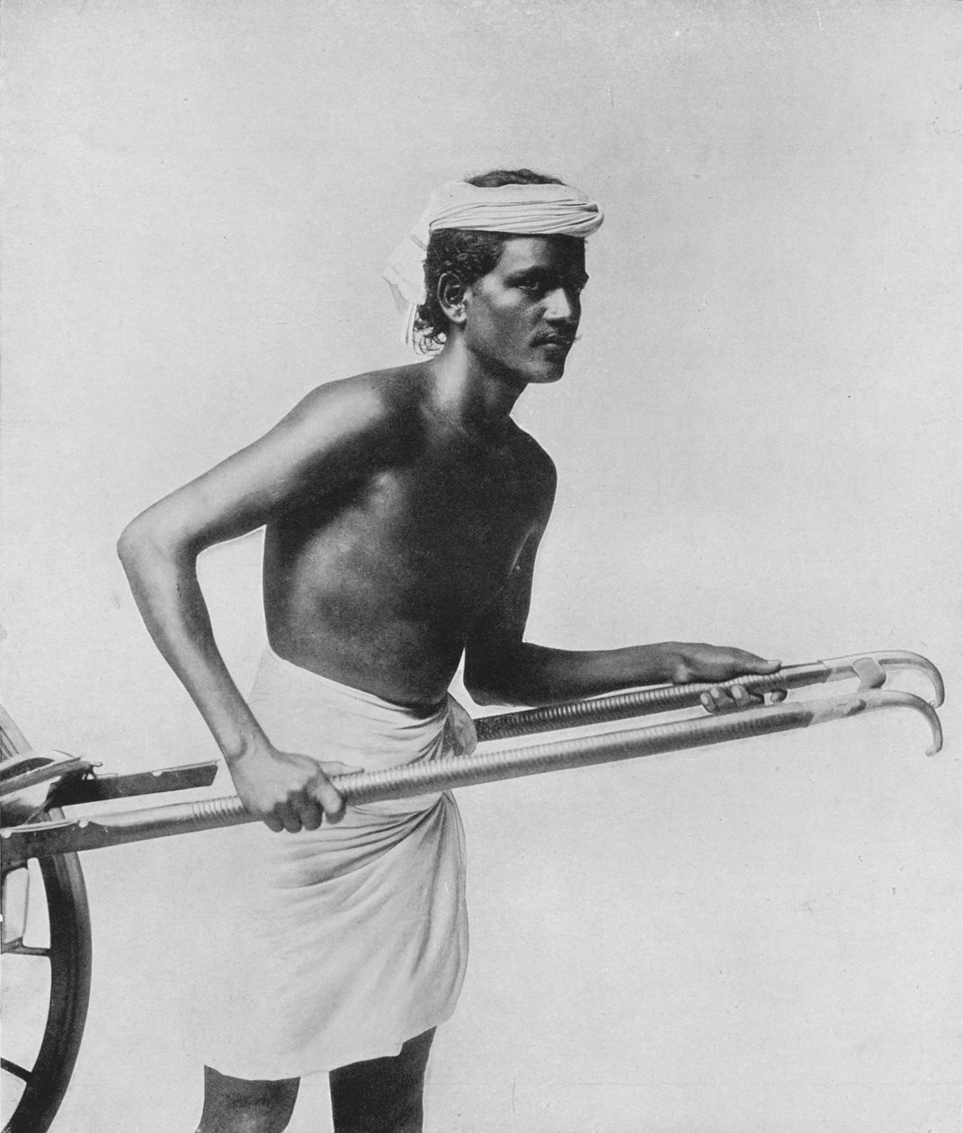 Rickshaw Coolie, c1890, 1910 af Alfred William Amandus Plate