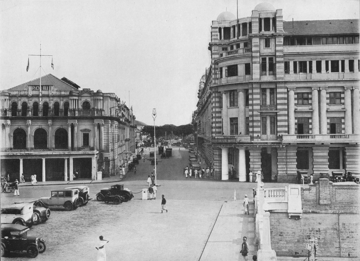 The Grand Oriental Hotel og P. & O. Building, Ceylon, c1890, 1910 af Alfred William Amandus Plate
