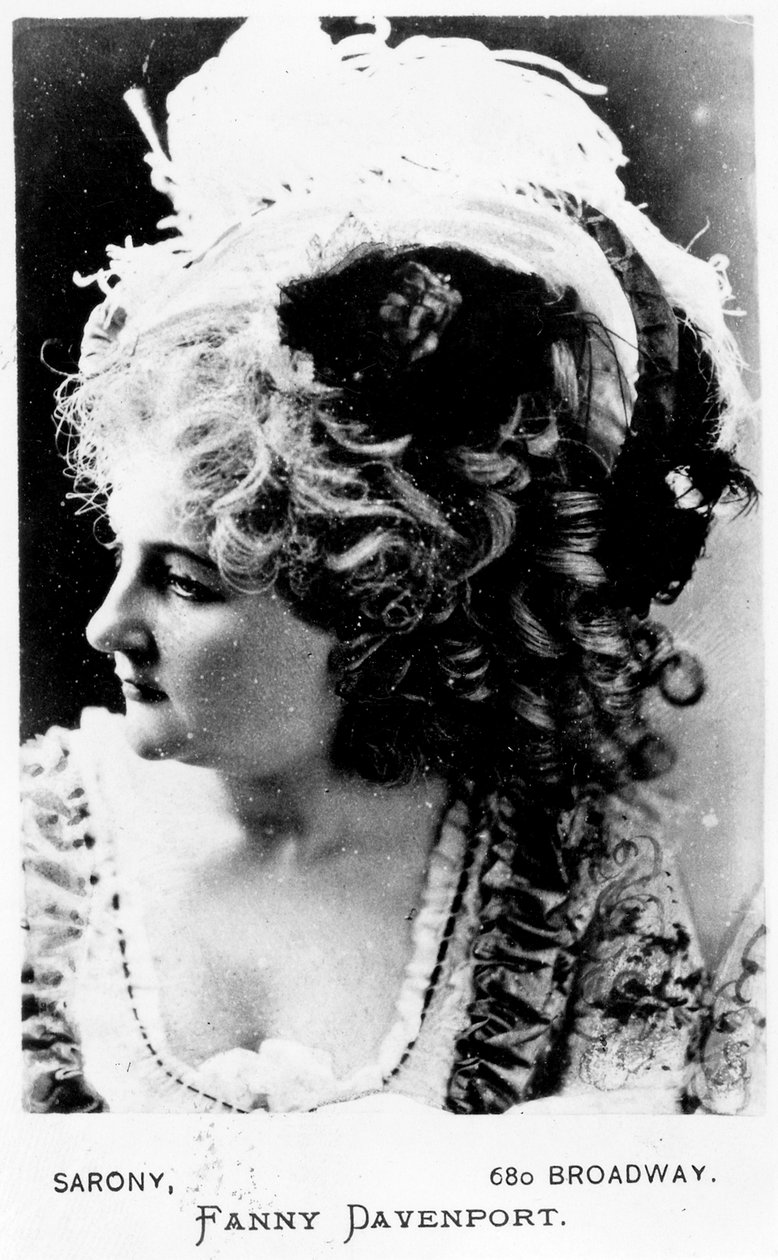 Visitkort af Fanny Davenport, ca. 1880-98 (albumin print) af American Photographer