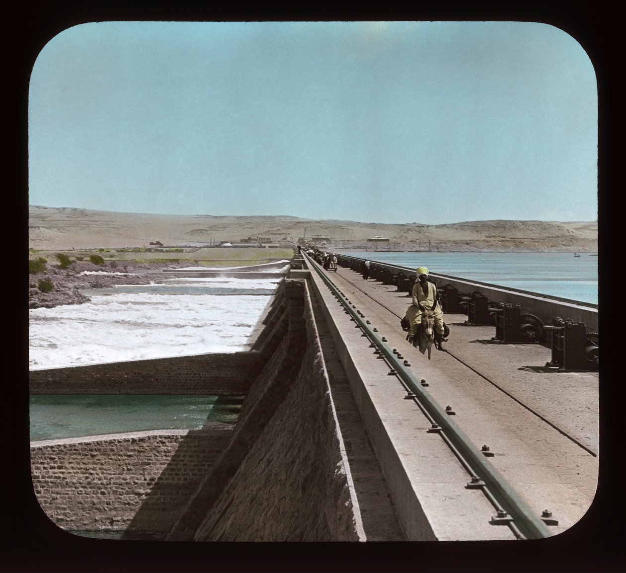 Egypten - Store Nildæmning, ved den første grå stær (lanternerutsjebane) af American Photographer