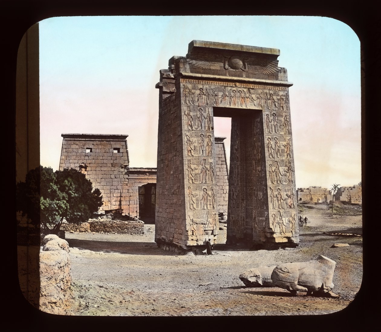 Egypten - Karnak port og pylon (lanternerutsjebane) af American Photographer