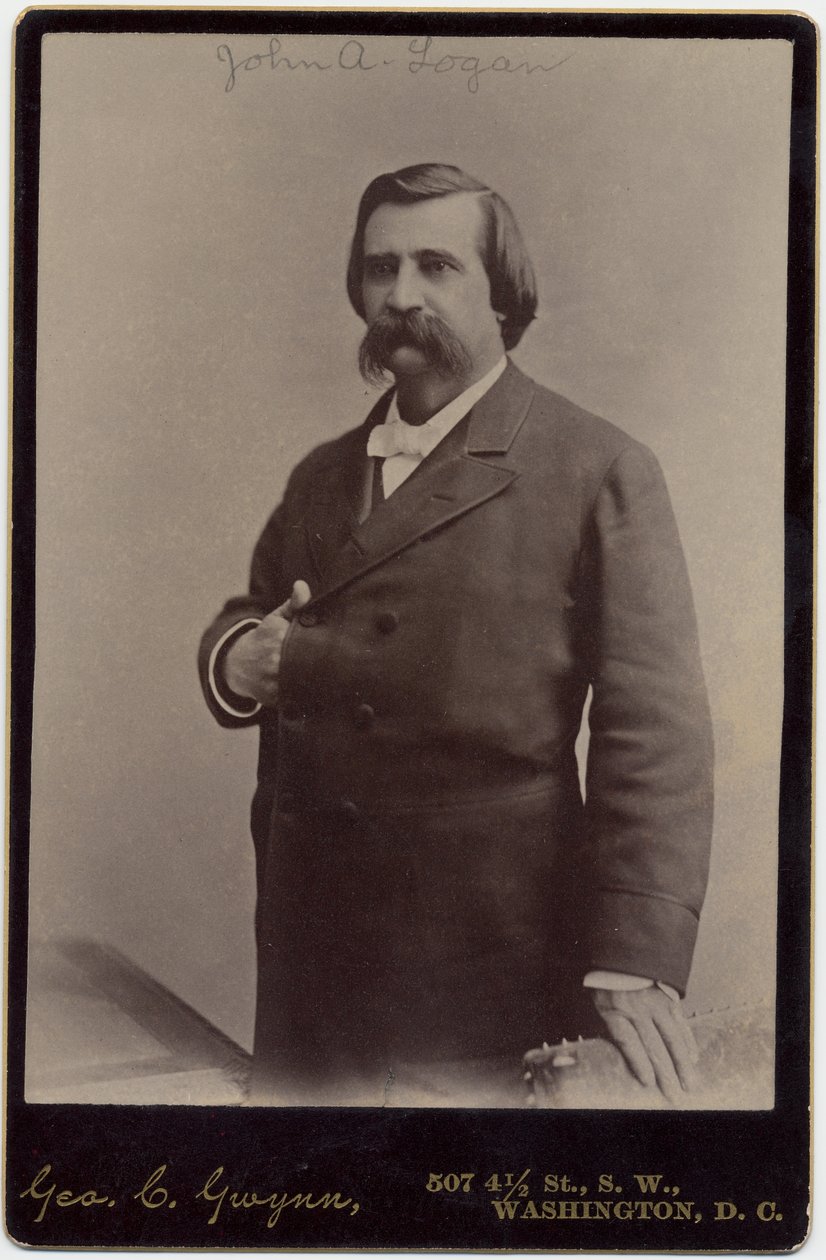 John Alexander Logan (1826-86), amerikansk senator og unionshærgeneral; foto af George C Gwynn, Washington DC (albumfoto) af American Photographer