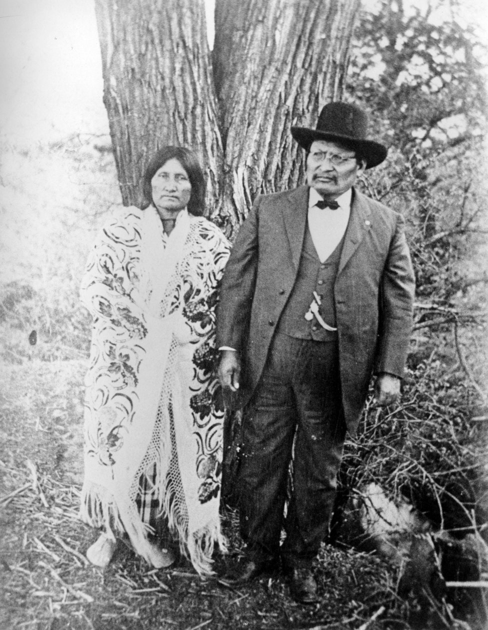 Enlig ulv og hustru, c.1890-1910 af American Photographer