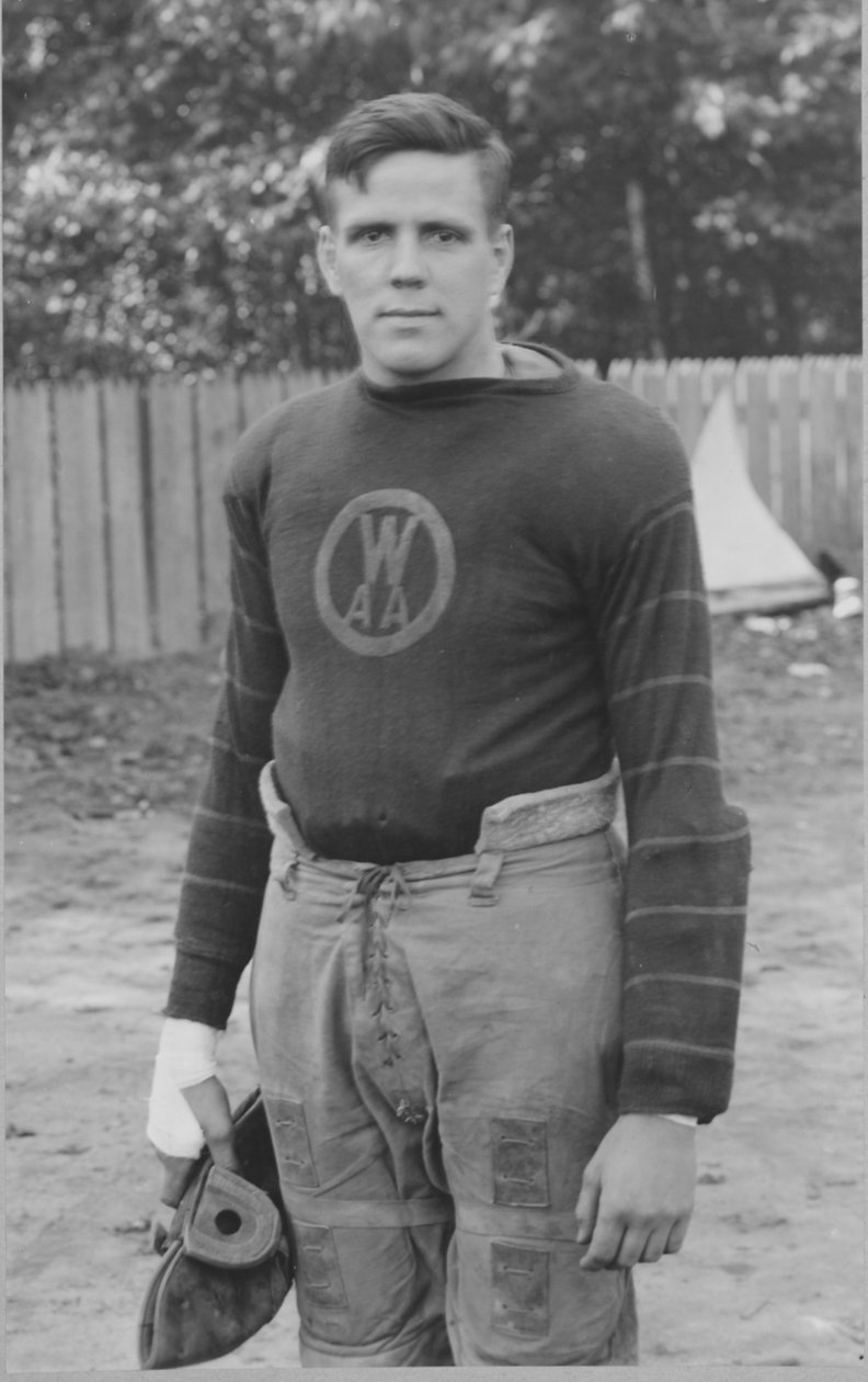 P. Freeman, assisterende træner, Westinghouse Athletic Association Football Team, 1923 af American Photographer