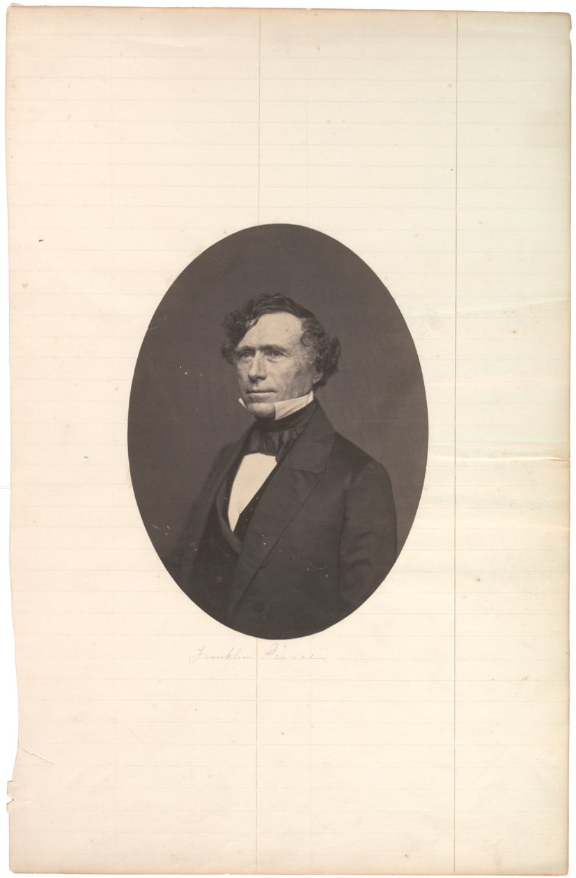 Salttryksportræt af Pierce, oval, monteret på lineret papir, ca. 1850 af American Photographer