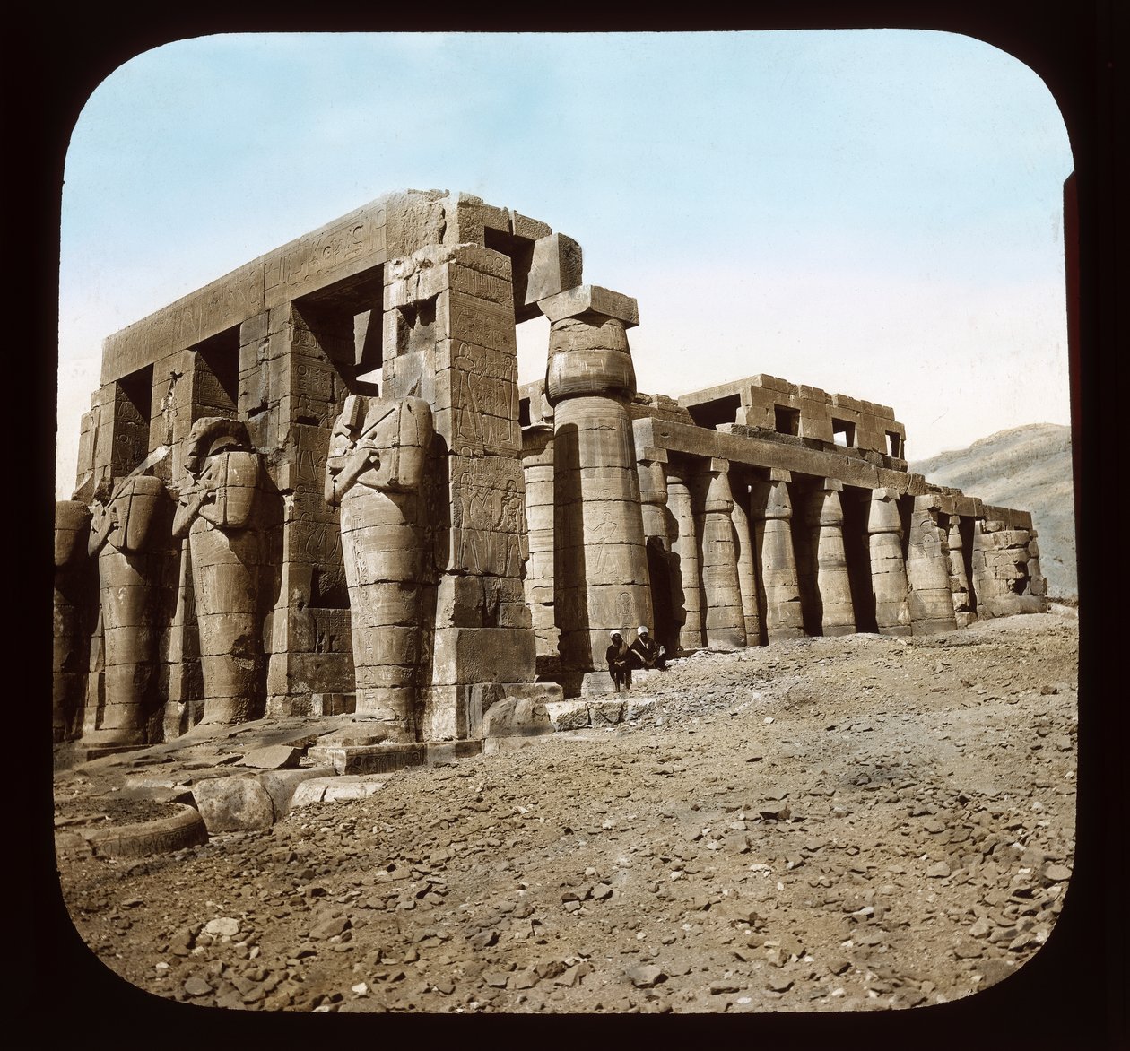 Theben - Ramesseum (lanternerutsjebane) af American Photographer