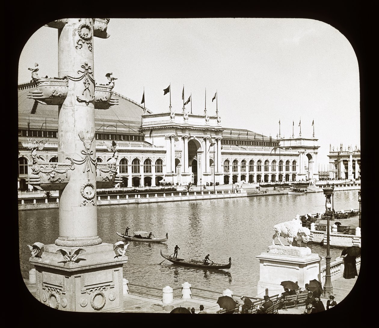 Worlds Columbian Exposition: Liberal Arts Building, Chicago, 1893 (lanternerutsjebane) af American Photographer