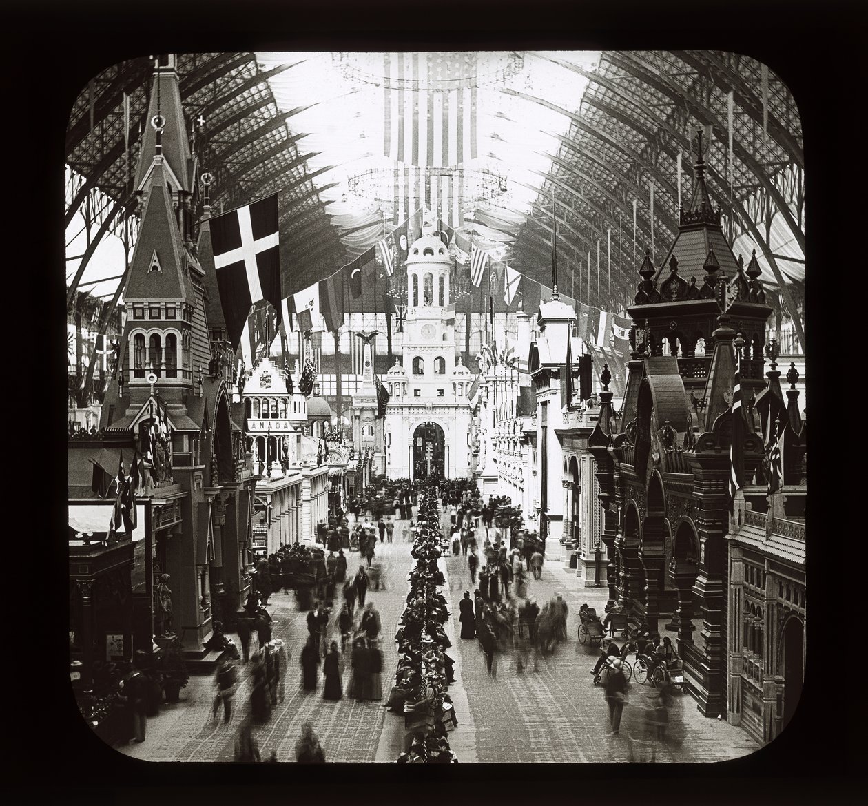Worlds Columbian Exposition: Liberal Arts Building, Chicago, 1893 (lanternerutsjebane) af American Photographer
