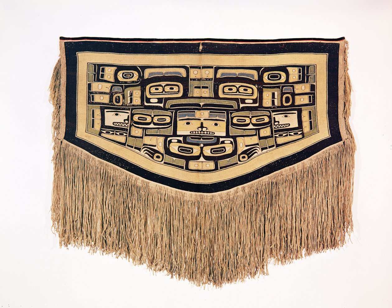 Tæppe, Chilkat Tribe (uld og cederbark) af American School