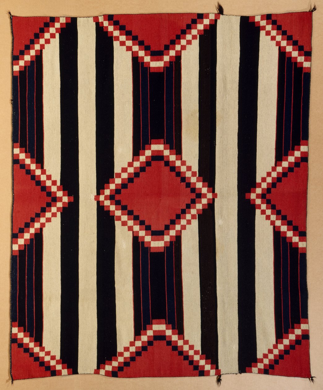 Navajo fase III høvdingetæppe, 1880-90 (uld) af American School