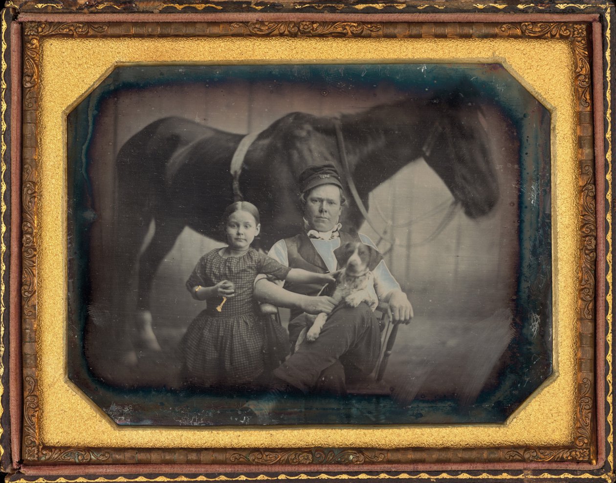 Portræt af en mand og pige med hest og hund af American 19th Century