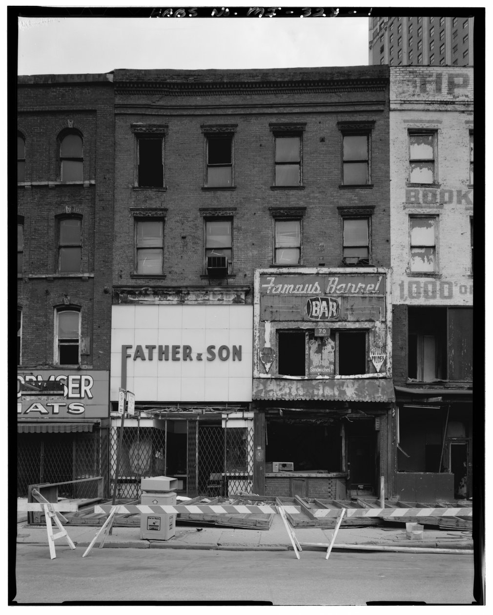 70-72 Monroe Avenue (kommerciel bygning), Detroit, Michigan (s/h-billede) af American Photographer