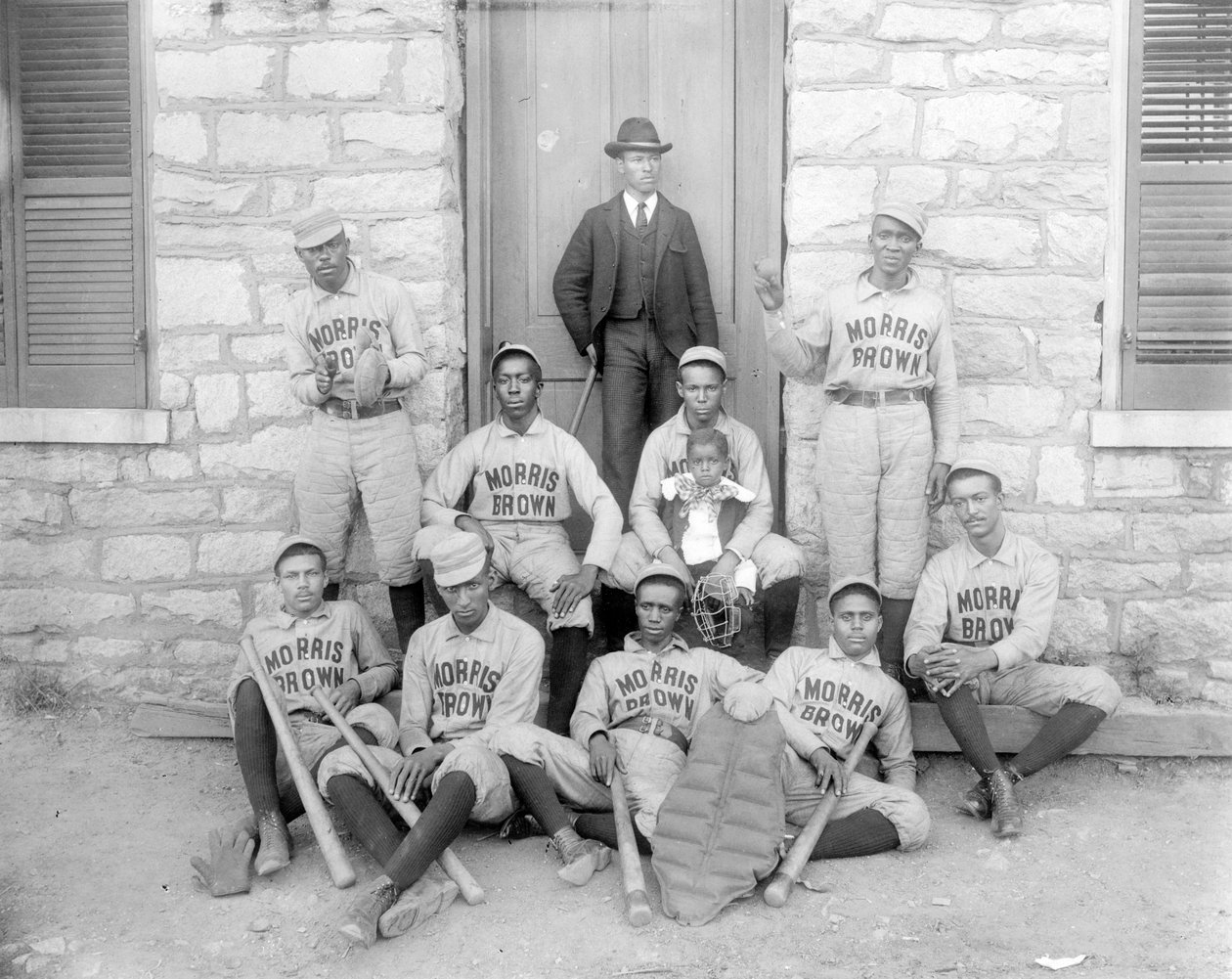 Afroamerikanske baseballspillere fra Morris Brown College, Atlanta, Georgia, c.1899 (gelatinsølvprint) af American Photographer