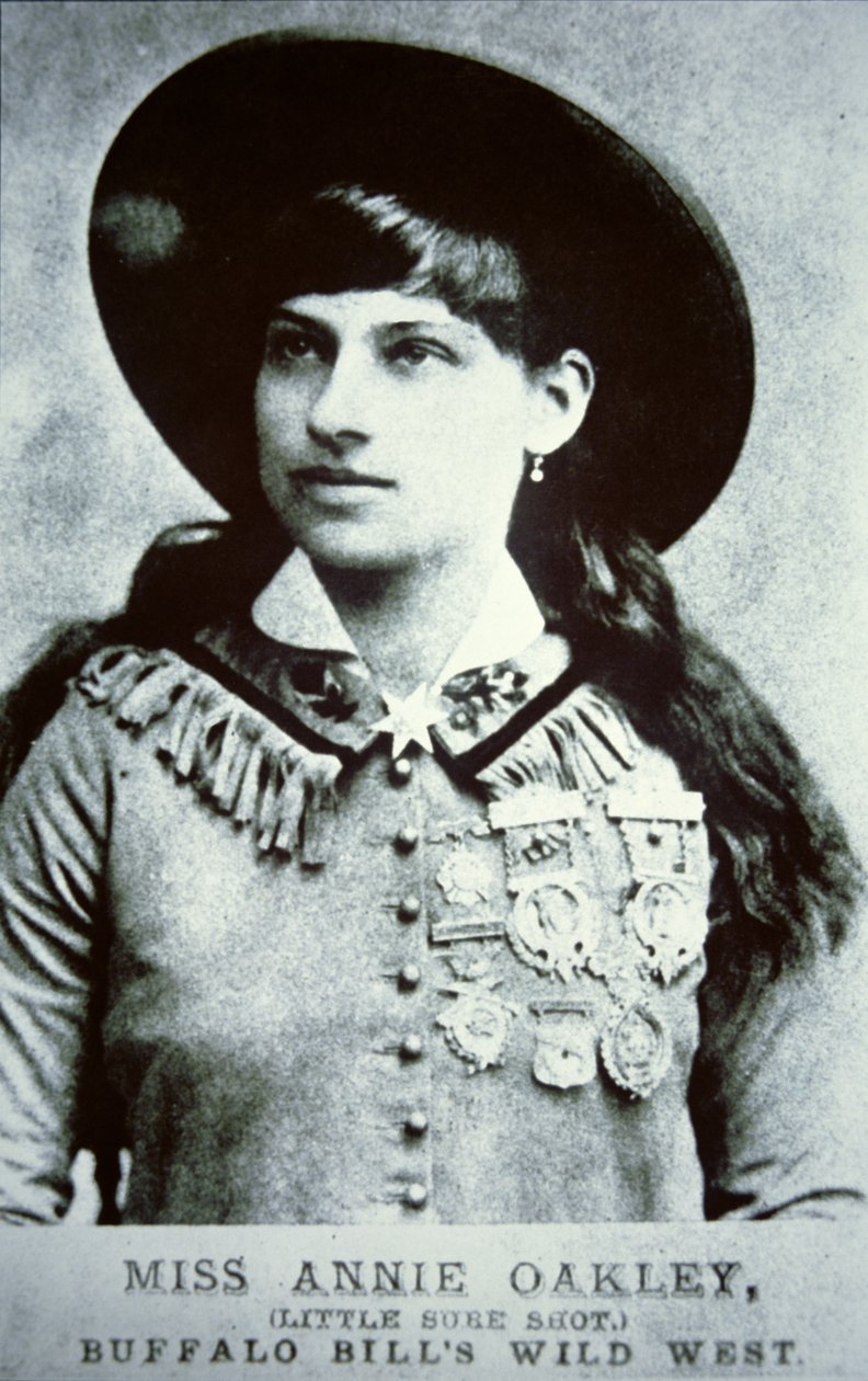 Annie Oakley (1860-1926) (s/hvid foto) af American Photographer