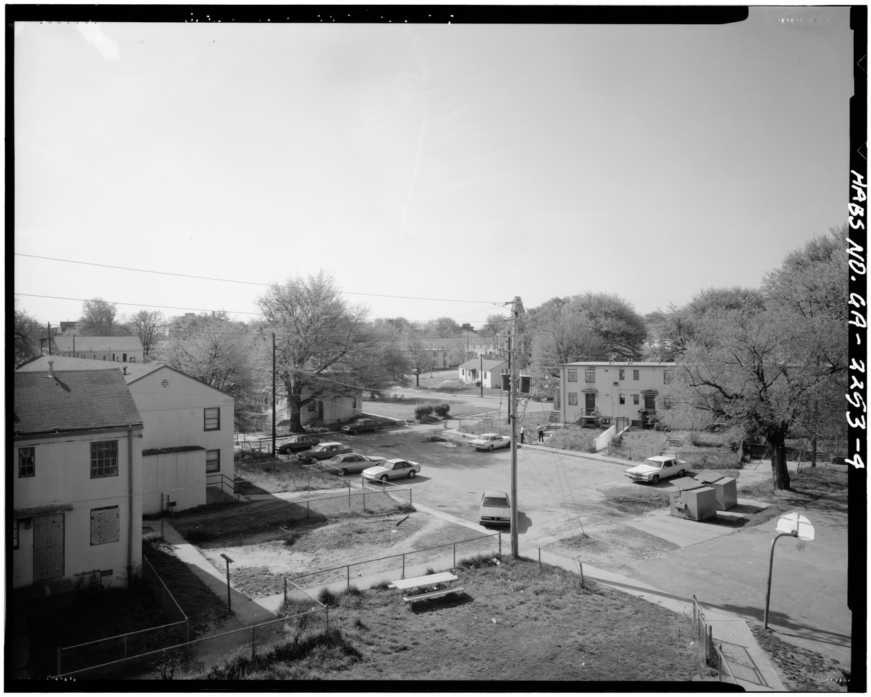 John Hope Homes (offentlige boliger), afgrænset af Larkin, Dora, Spelman Streets & Lane, Atlanta, Fulton County, GA (s/h foto) af American Photographer