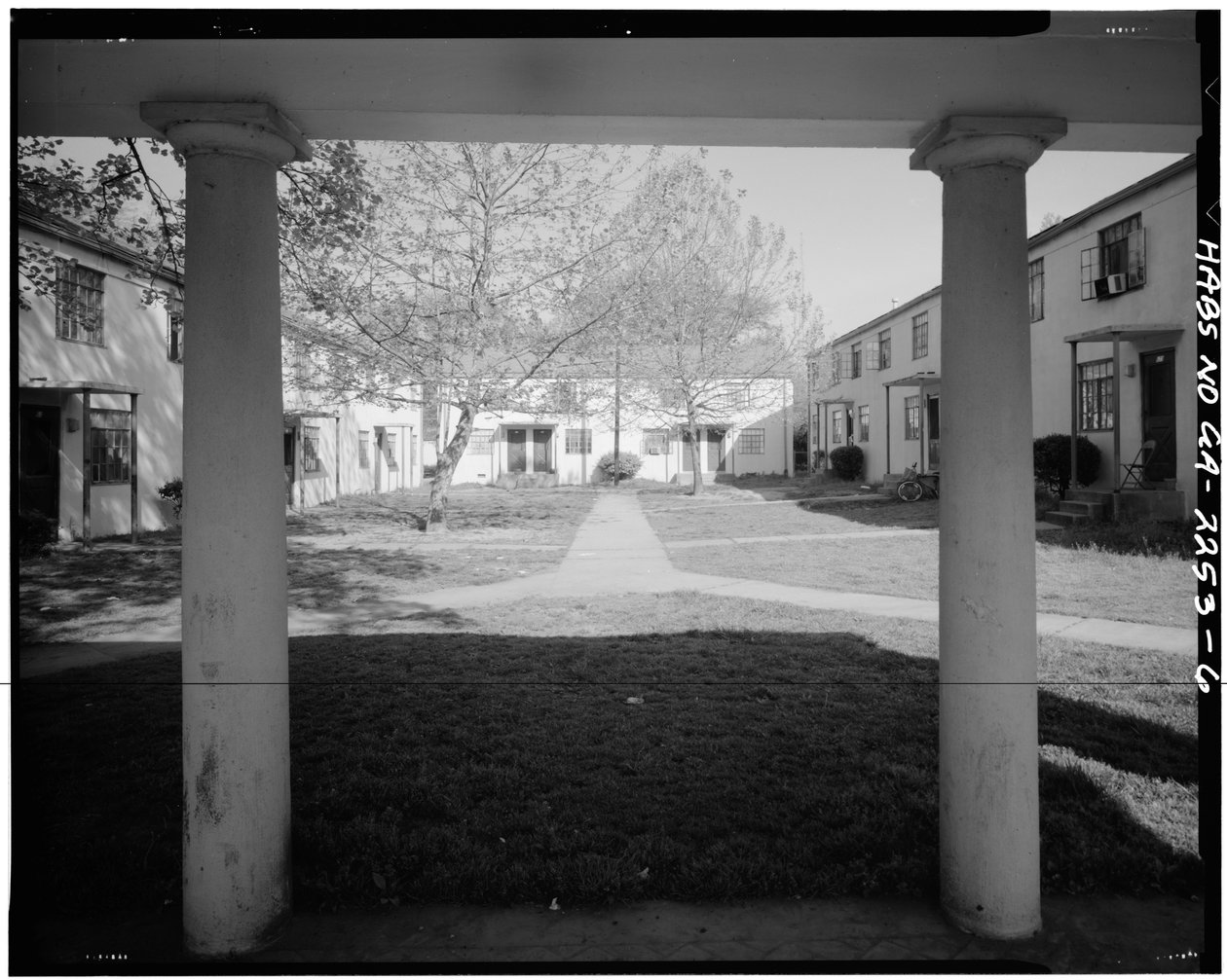John Hope Homes (offentlige boliger), afgrænset af Larkin, Dora, Spelman Streets & Lane, Atlanta, Fulton County, GA (s/h foto) af American Photographer