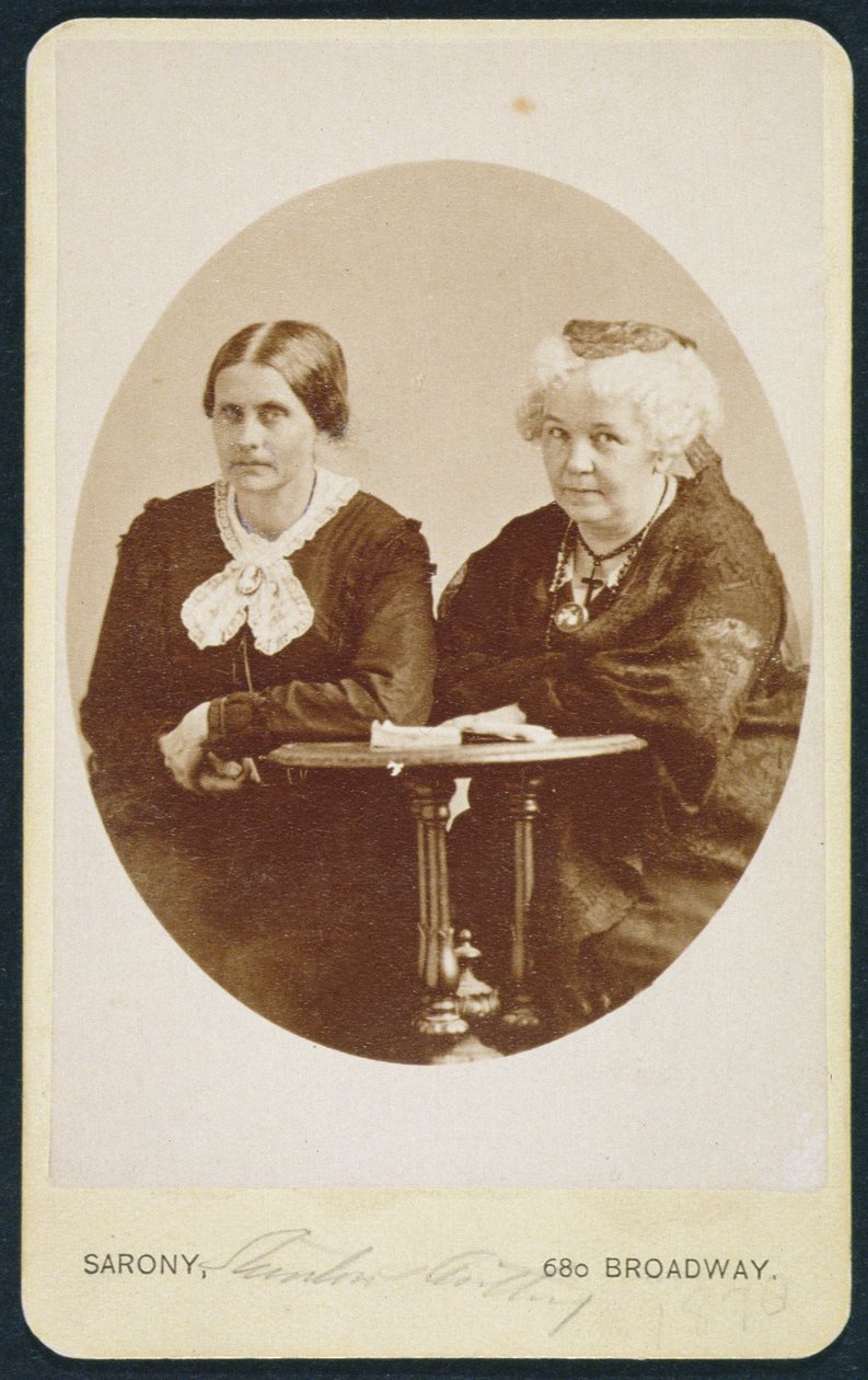 Portræt af Elizabeth Cady Stanton (1815-1902) og Susan B. Anthony (1820-1906), ca. 1880 af American Photographer