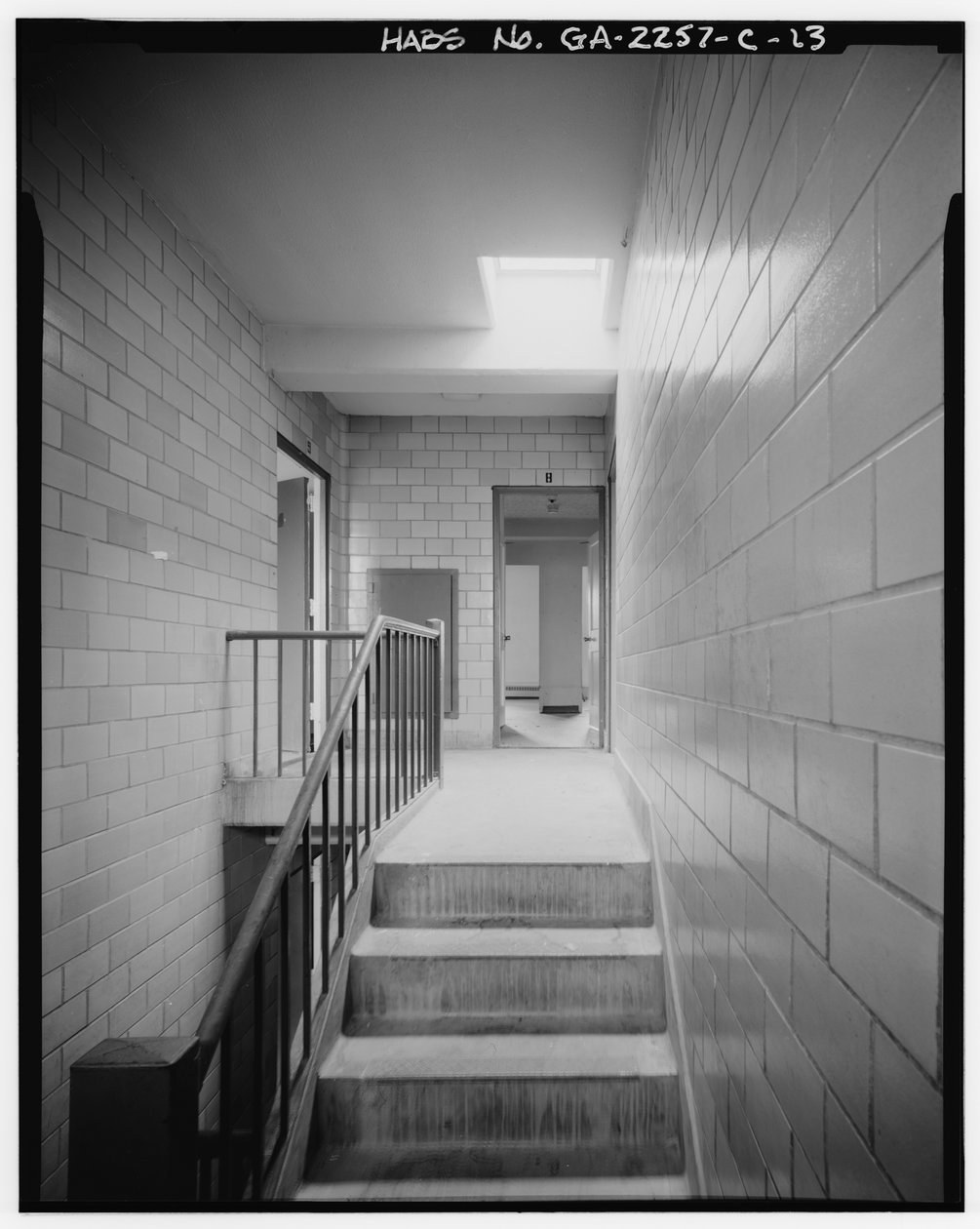 Techwood Homes, Building No. 1, 575-579 Techwood Drive, Atlanta, Fulton County, GA (s/h-billede) af American Photographer