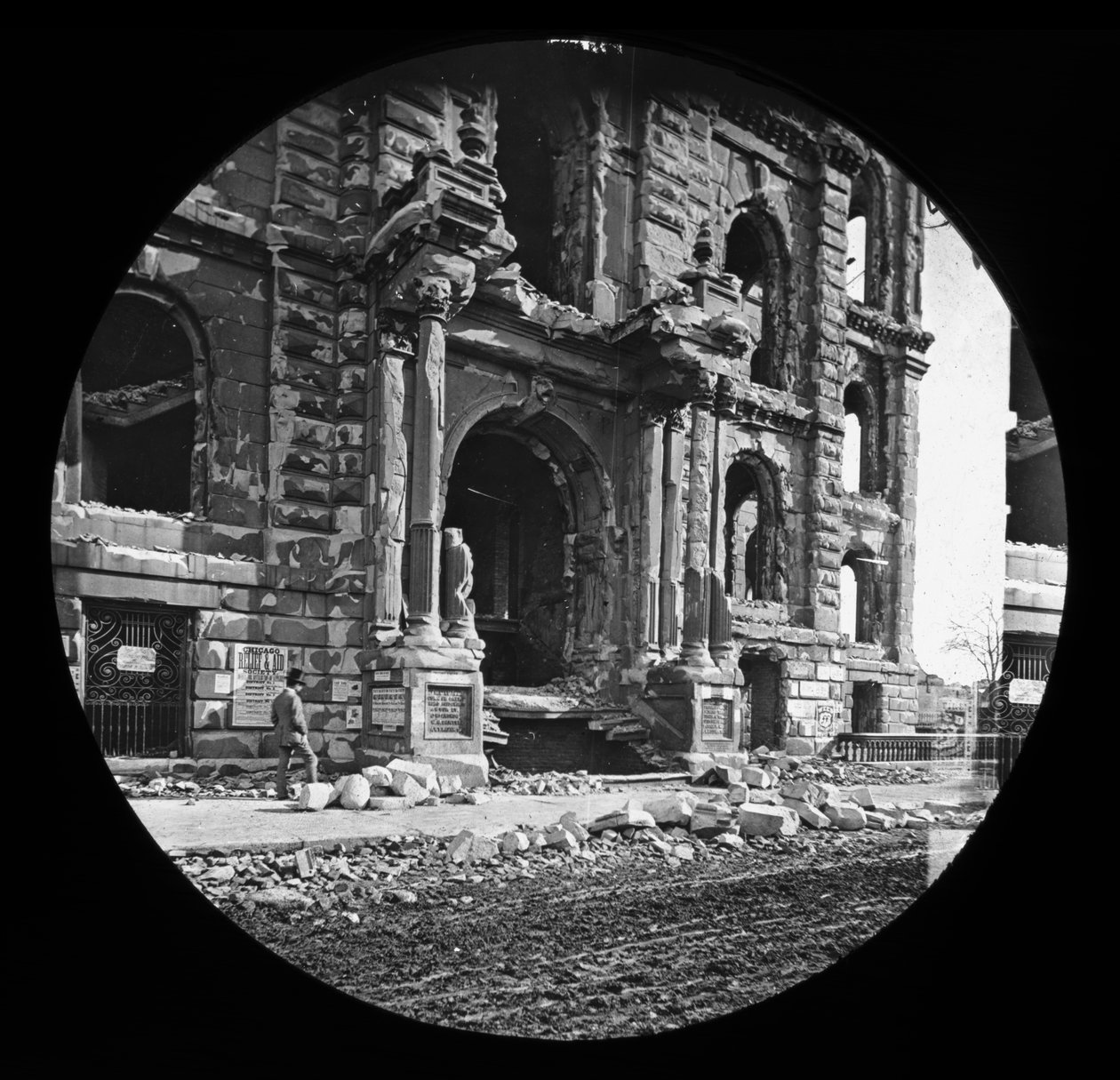Den vestlige indgang til retsbygningen efter Great Chicago Fire, 1871 (glas lanterne rutsjebane) af American Photographer