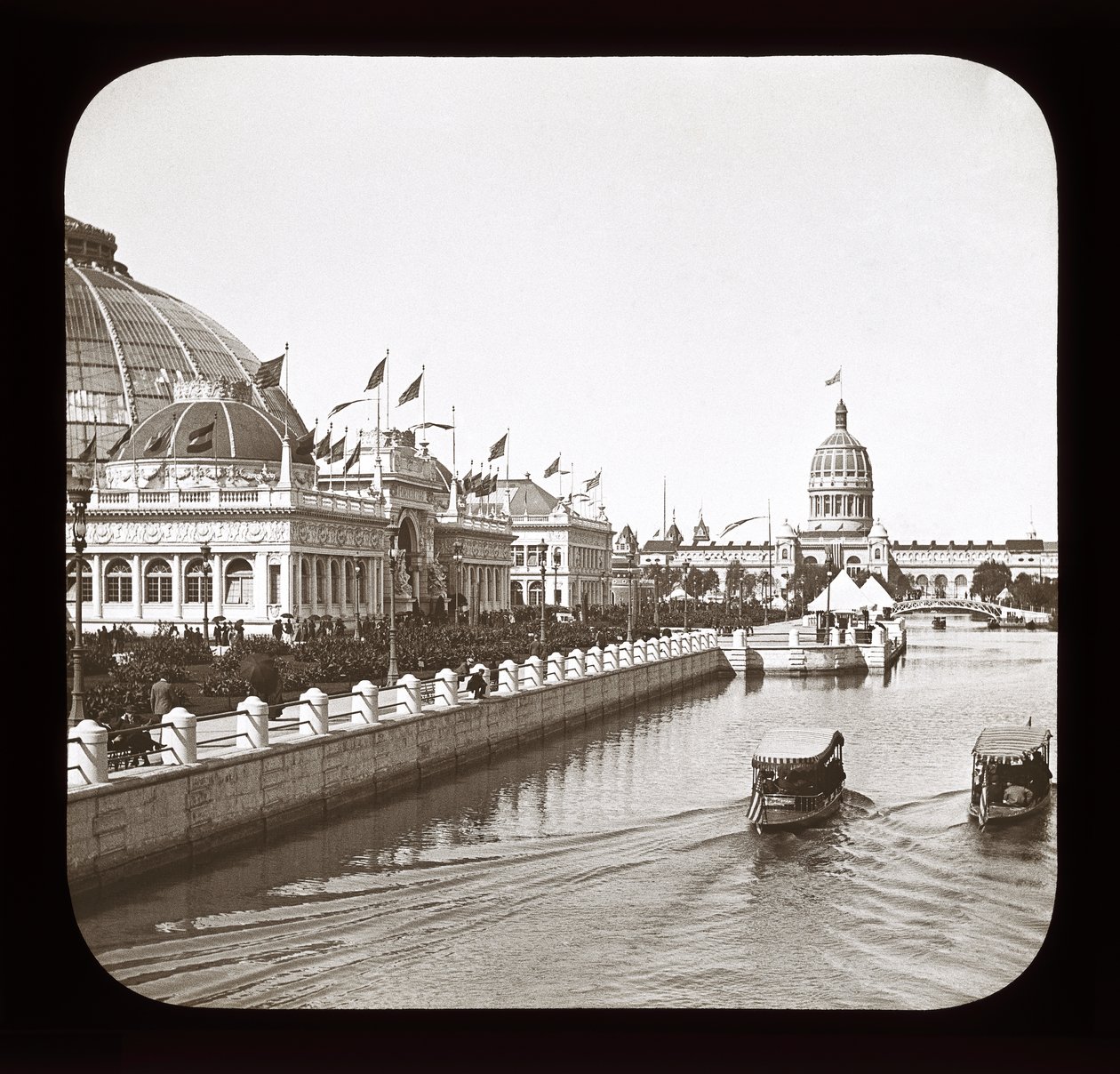 Verdens colombianske udstilling: Horticultural Building og Illinois State Building, Chicago, 1893 (lanternerutsjebane) af American Photographer