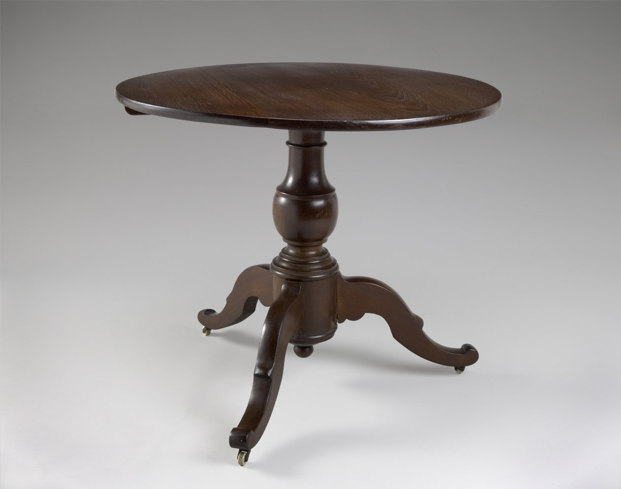 Midterbord, ca. 1850-1870 (sort valnød) af American School