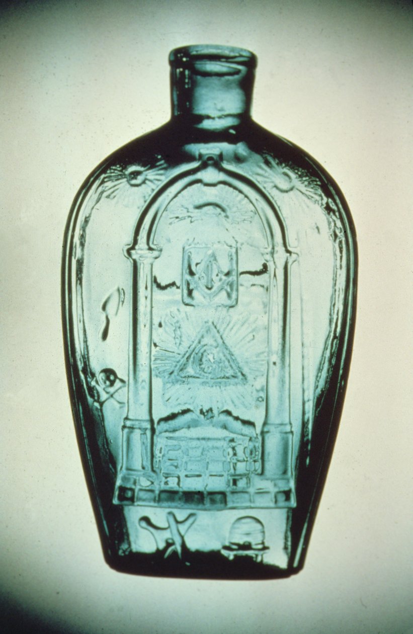 Formblæst frimurerkolbe, Keene (Marlboro St.) Glasværk, ca. 1815-17 (glas) af American School